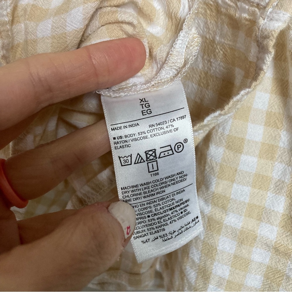 Old Navy Gingham Cream & White Tank Top Size XL - Picture 6 of 6